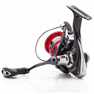Катушка безынерц. Daiwa18 Ninja LT2500-1